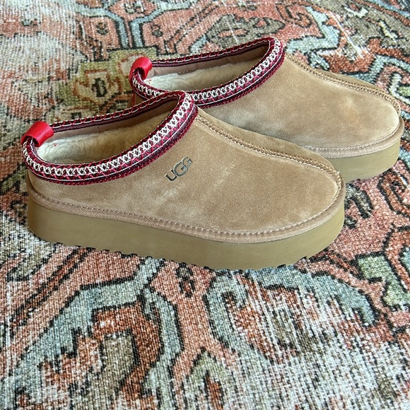 UGG Tazz Platform Slippers Size 9 NEW!! - Picture 11 of 12